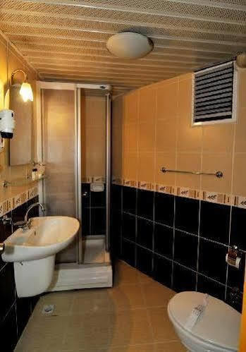 Ilıcak Hotel Provincia di Provincia di Istanbul Esterno foto